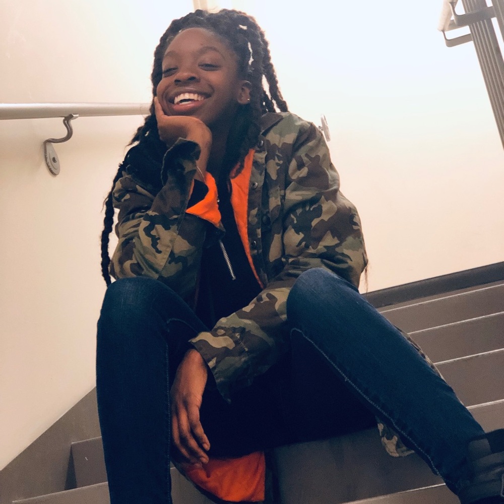 Meet your Posher, Kaila